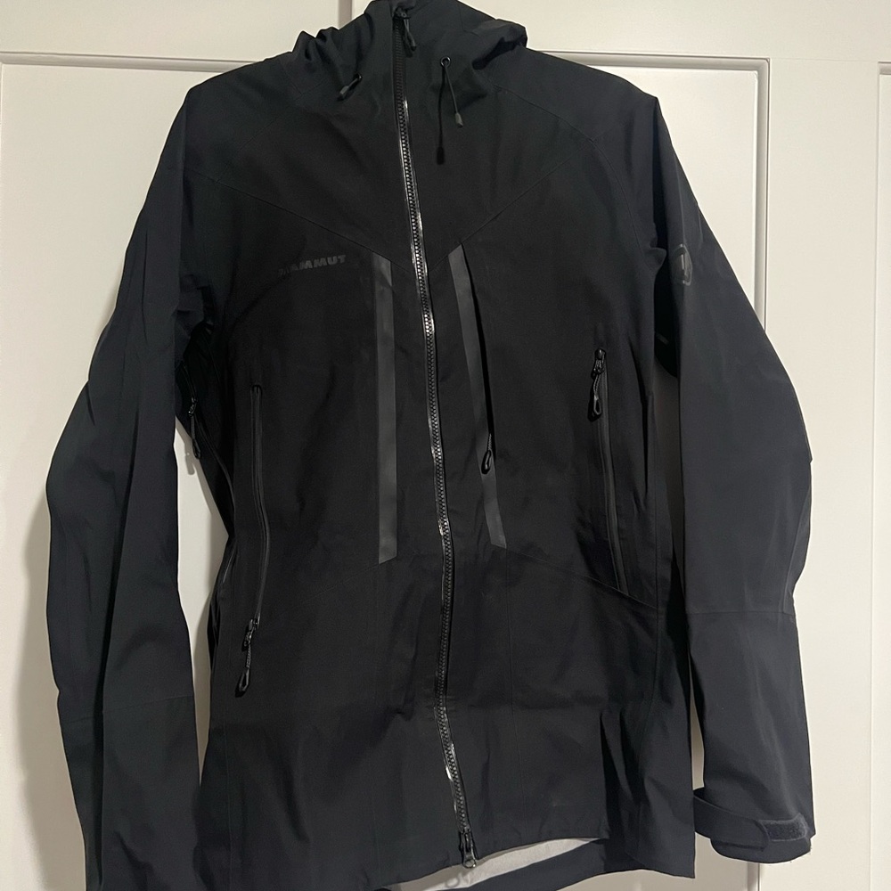 Mammut Men's Black Waterproof Hooded Jacket